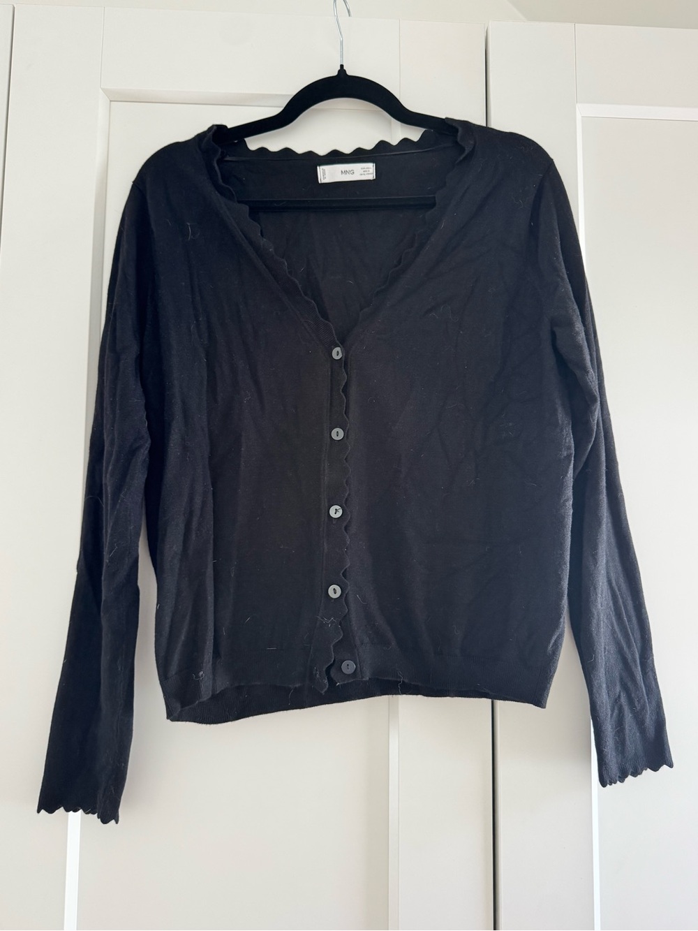 Mango Black Scalloped-Edge Button Front Cardigan
